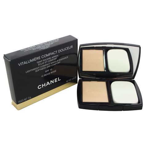 chanel lightweight compact makeup